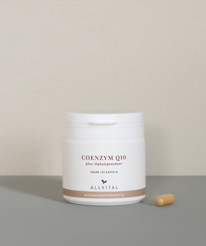 Allvital Coenzyme Q10 contient de l'acide alphalipoïque, du resvératrol, de l'extrait de pépins de raisin et de la curcumine. Favorise le métabolisme énergétique cellulaire. Allvital Coenzyme Q10 contient de l'acide alphalipoïque, du resvératrol, de l'extrait de pépins de raisin et de la curcumine. Favorise le métabolisme énergétique cellulaire.